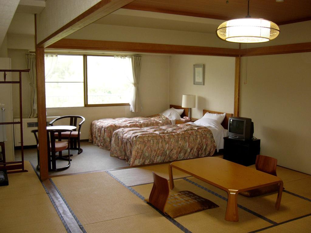 Kidoike Onsen Hotel Yamanouchi  Eksteriør bilde